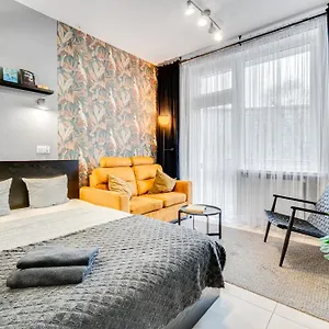  Apartmán Papuga ~ 700m Main Square ~ Self Check-in 24h
